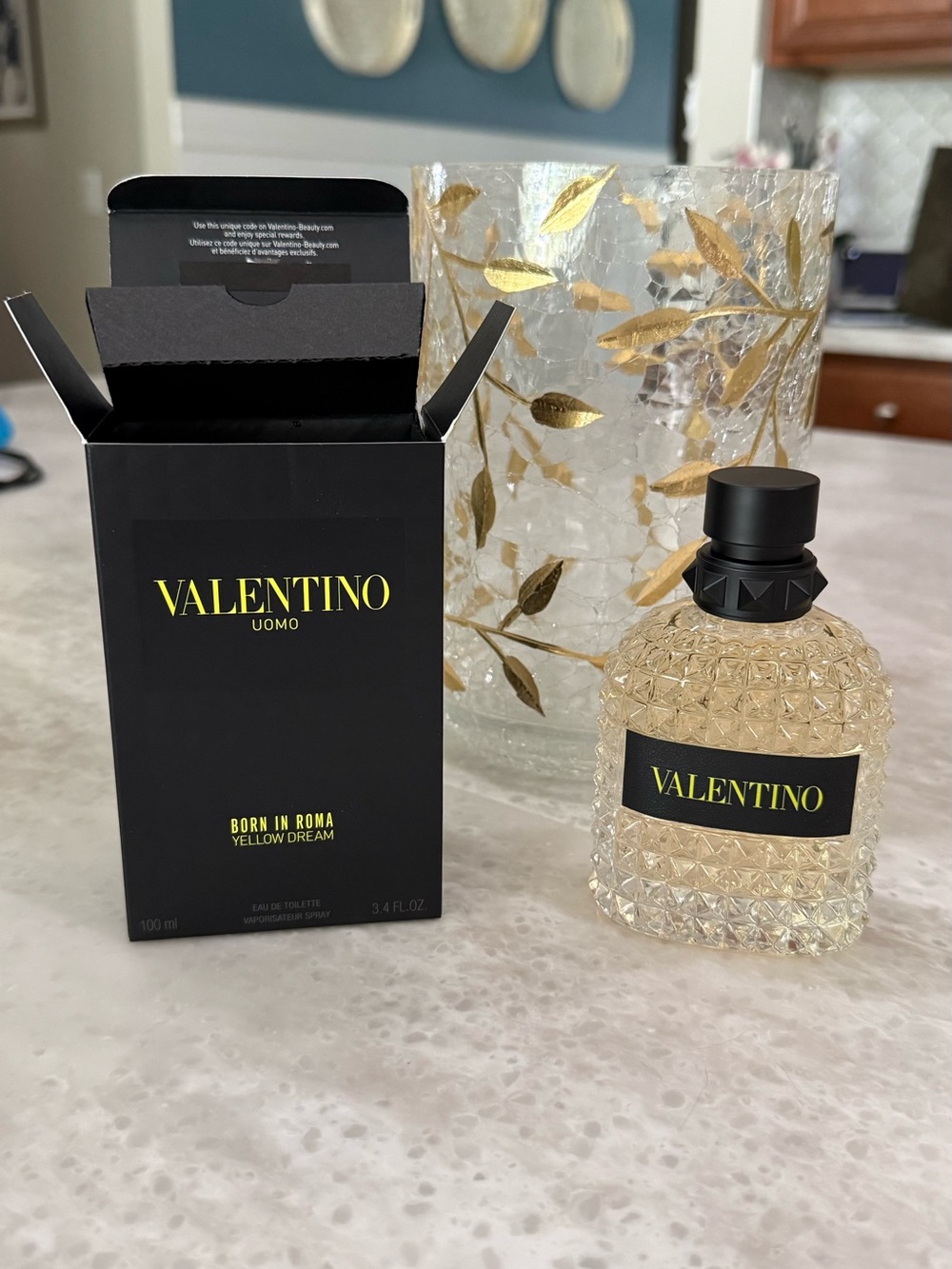 New with box Valentino Uomo Born in Roma Yellow Dream 3.4 100